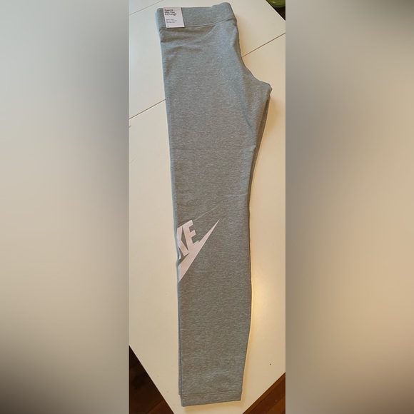 Nike Full-Length High-Rise Tights Leggings - Picture 3 of 7